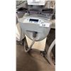 Image 1 : CRYO 6 COLD AIR SKIN COOLING SYSTEM MINIMIZES PAIN AND THERMAL INJURY DURING LASER TREATMENTS.