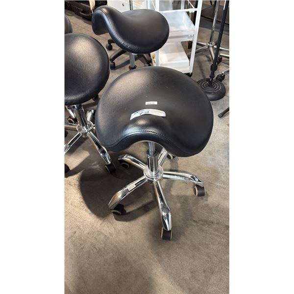 CONTOUR SADDLE SEAT AESTHETICIAN CHAIR ERGONOMIC ROLLING STOOL