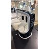 Image 2 : ADVANCED DERMATOLOGY PHOTOGRAPHIC IMAGING FACIAL SKIN ASSESSMENT SYSTEM FOR CLINICAL EVALUATION