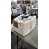 Image 2 : CLINICAL BENCHTOP CENTRIFUGE SEPARATES FLUID SAMPLES VIA DUAL HIGH-SPEED CALIBRATED SPINNING CYCLES.