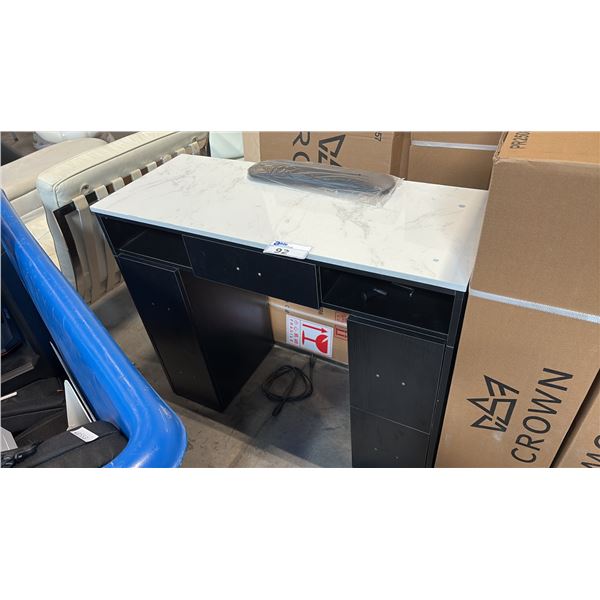 4 SALON MANICURE DESK MODEL CR086