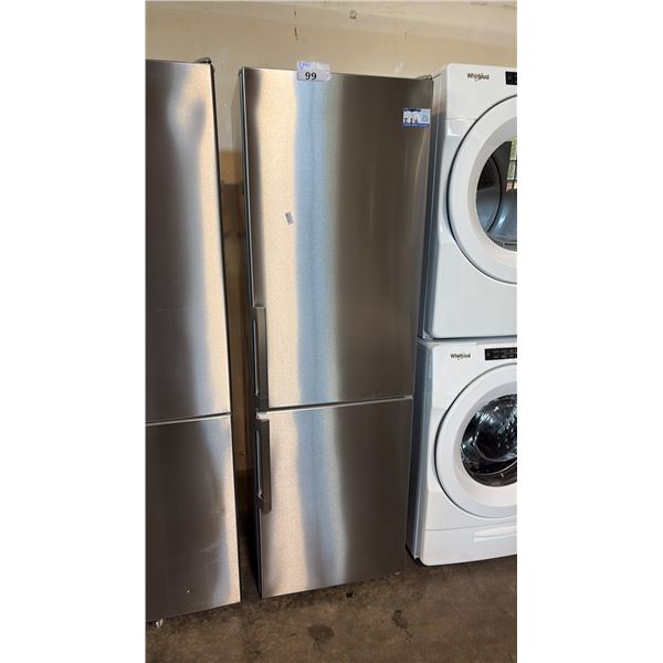 WHIRLPOOL URB551WNGZ BOTTOM-FREEZER REFRIGERATOR NO FROST 120V 150W KITCHEN APPLIANCE POLAND