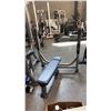 Image 1 : LIFE FITNESS SIGNATURE SERIES OLYMPIC FLAT BENCH HEAVY DUTY PREMIUM STEEL FREE WEIGHT PRESS STATION