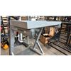 Image 3 : LIFE FITNESS SIGNATURE SERIES SHR CABLE HANDLE ACCESSORY TRAY & BARBELL GYM STORAGE RACK