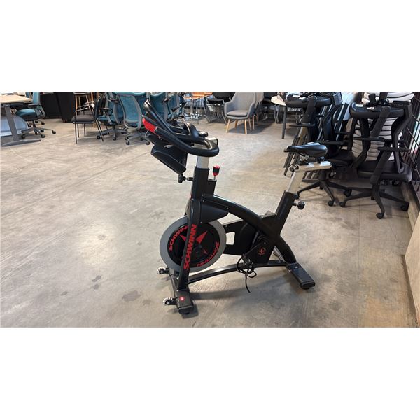 SCHWINN AC PERFORMANCE PLUS CARBON BLUE INDOOR CYCLING STUDIO SPIN BIKE WORN SEAT BASE