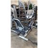 Image 1 : PRECOR RBK 835 EXPERIENCE SERIES RECUMBENT BIKE P30 ADVANCED LED CONSOLE