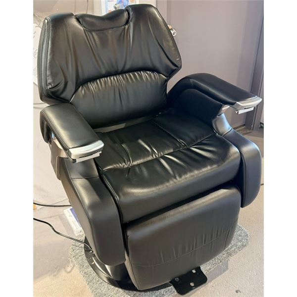 TAKARA BELMONT LEGEND ELECTRIC HYDRAULIC BARBER AND GROOMING CHAIR