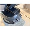 Image 4 : TAKARA BELMONT LEGEND ELECTRIC HYDRAULIC BARBER AND GROOMING CHAIR