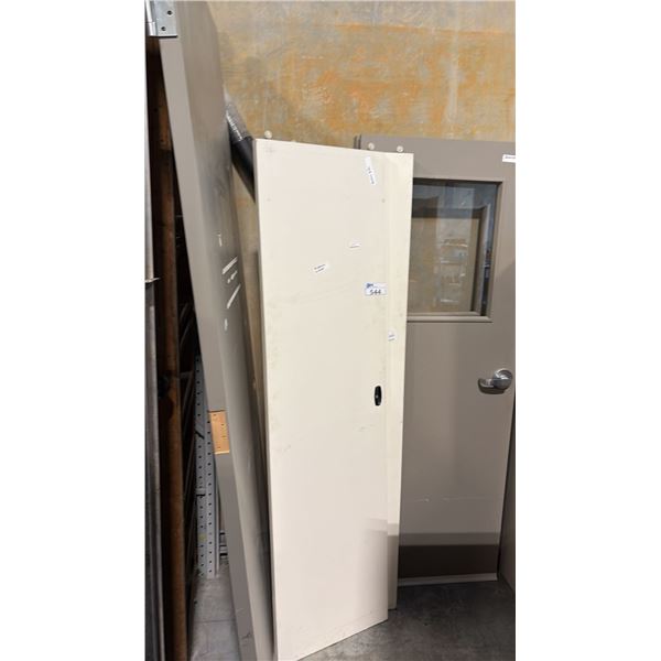 COMMERCIAL HEAVY-DUTY DOORS, SLIDING DOORS, AND HOLLOW WOOD DOOR ASSORTMENT