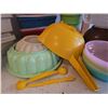 Image 3 : Vintage Tupperware  Kitchenware Lot! Everything you could need in one amazing lot!