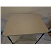 Image 3 : Metal two-tier utility table