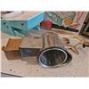 Image 6 : Mid-Century Kitchen Tools and Smalls