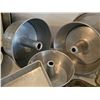 Image 5 : Vintage Aluminum Bakeware Lot