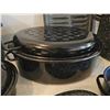 Image 5 : Large lot of Vintage Graniteware Enamel Cookware and Canningware