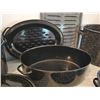 Image 6 : Large lot of Vintage Graniteware Enamel Cookware and Canningware
