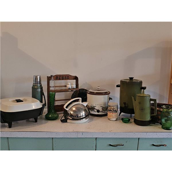 Vintage MCM Kitchen Appliances and Decor with original Stanley