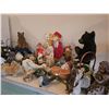 Image 6 : Decorative Figurines and Garden Orbs