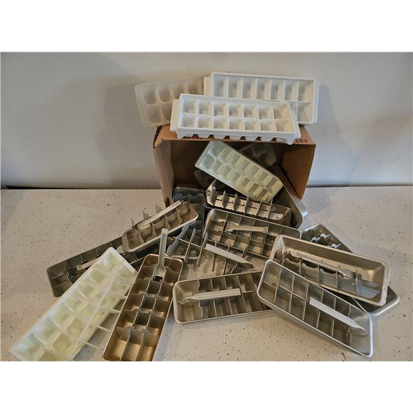 Vintage Metal and Plastic Ice Cube Trays