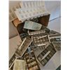 Image 5 : Vintage Metal and Plastic Ice Cube Trays