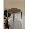 Image 7 : Garden and Home Items Lot