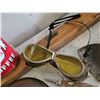 Image 8 : Vintage and Antique Hand Tools and Cans