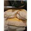 Image 4 : Vintage to New Bed and Throw Pillows Collection with Vintage laundry baskets