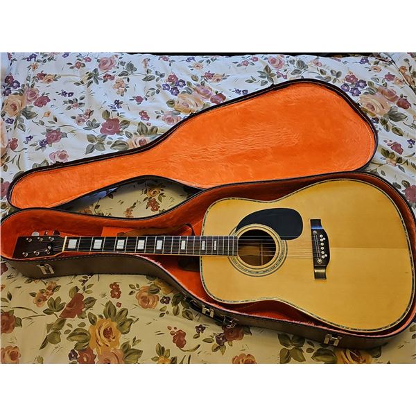 Vintage 1982 Unbranded Martin D45 Copy Guitar, Made in Japan. Sounds Amazing