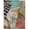 Image 3 : Granny Core Table Linens Lot