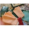 Image 4 : Granny Core Table Linens Lot