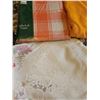 Image 3 : Vintage Linens, Tablecloths, and Flat Sheets