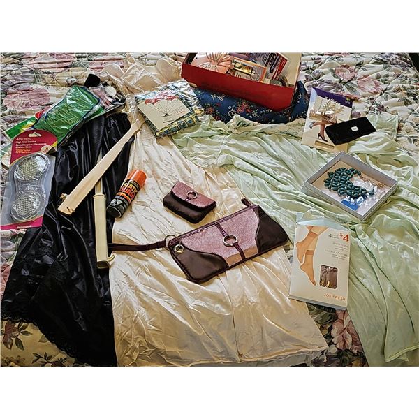 Accessories and Apparel Lot
