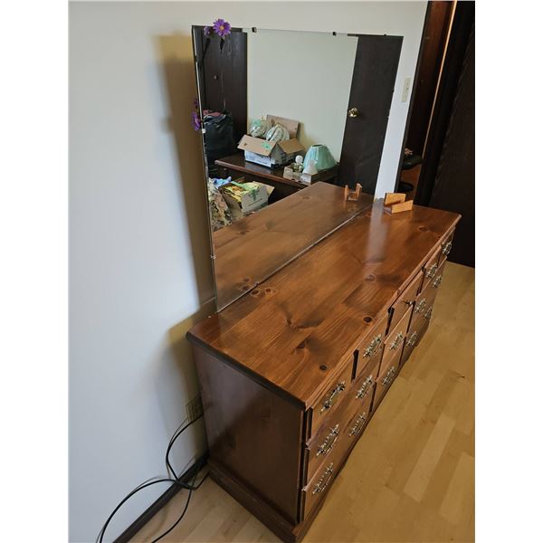 Wooden dresser with mirror and 12 drawers