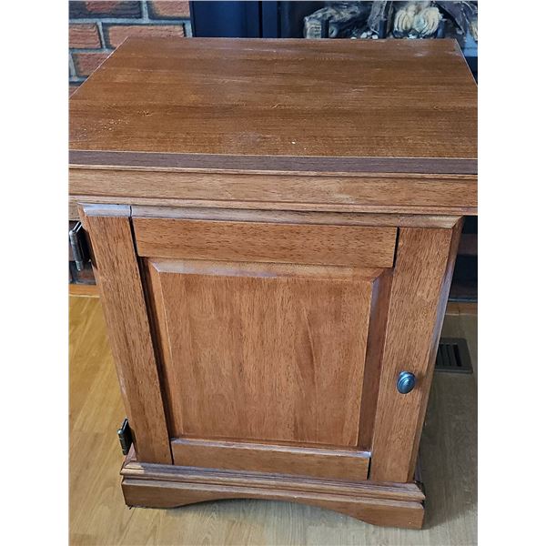 Wooden Storage Cabinet with Single Door