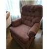 Image 3 : Vintage Romantic Armchair in Soft Rose Fabric