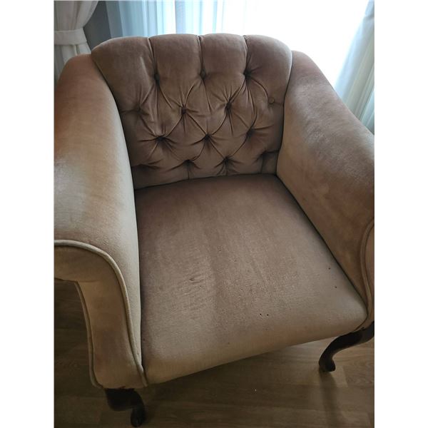 Vintage Charming Upholstered Armchair with Wooden Legs