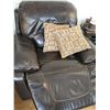 Image 2 : Over Sized Super Comfy Brown Leather Recliner Armchair. Perfect for Relaxing!