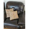Image 5 : Over Sized Super Comfy Brown Leather Recliner Armchair. Perfect for Relaxing!
