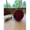 Image 4 : Red Lucite Spaghetti Swag Lamp Pendant 1970s