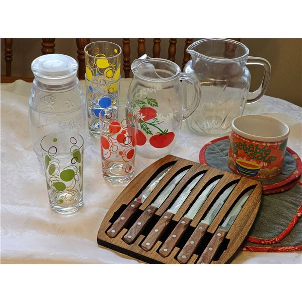 Adorable Kitchenware Lot With Juice Jugs, Glasses and More!