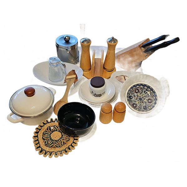 Kitchenware and Utensils Lot