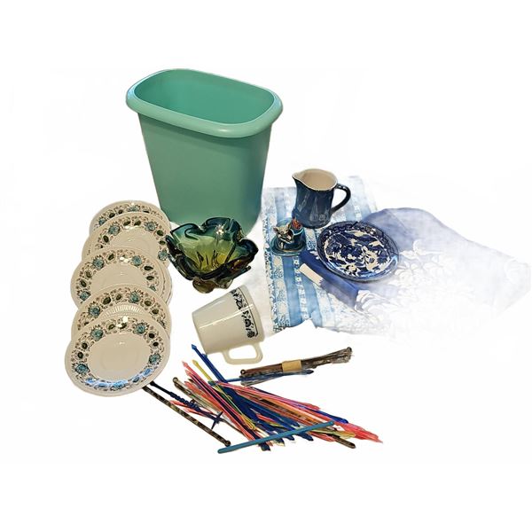 Tableware and Kitchen Lot