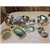 Image 1 : Metal Kitchenware Collection