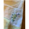 Image 2 : Linens, Vintage Chalk Wear and More!