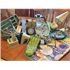 Image 1 : Vintage Home and Kitchen Items