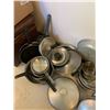 Image 7 : Lot of Cookware and Lids
