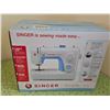 Image 3 : Singer 3221 Sewing Machine and Proctor-Silex 