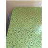 Image 4 : Vintage 50s Green Formica Chrome Kitchen Table