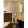 Image 6 : Mid-Century Decor Assortment