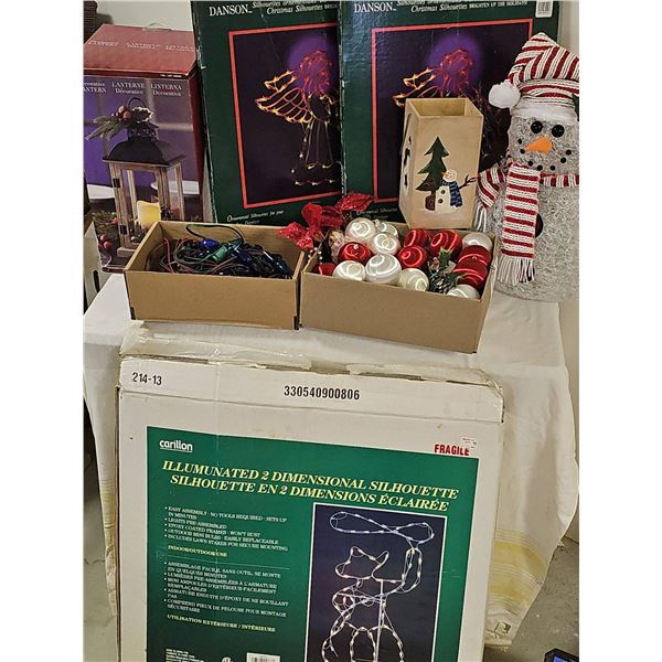 Christmas Decorations Lot