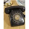 Image 2 : Decorative Household Items Lot